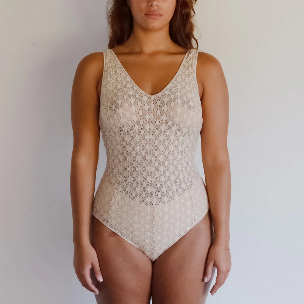 Baserange - Body Crescent - Dylan Beige - Image 2