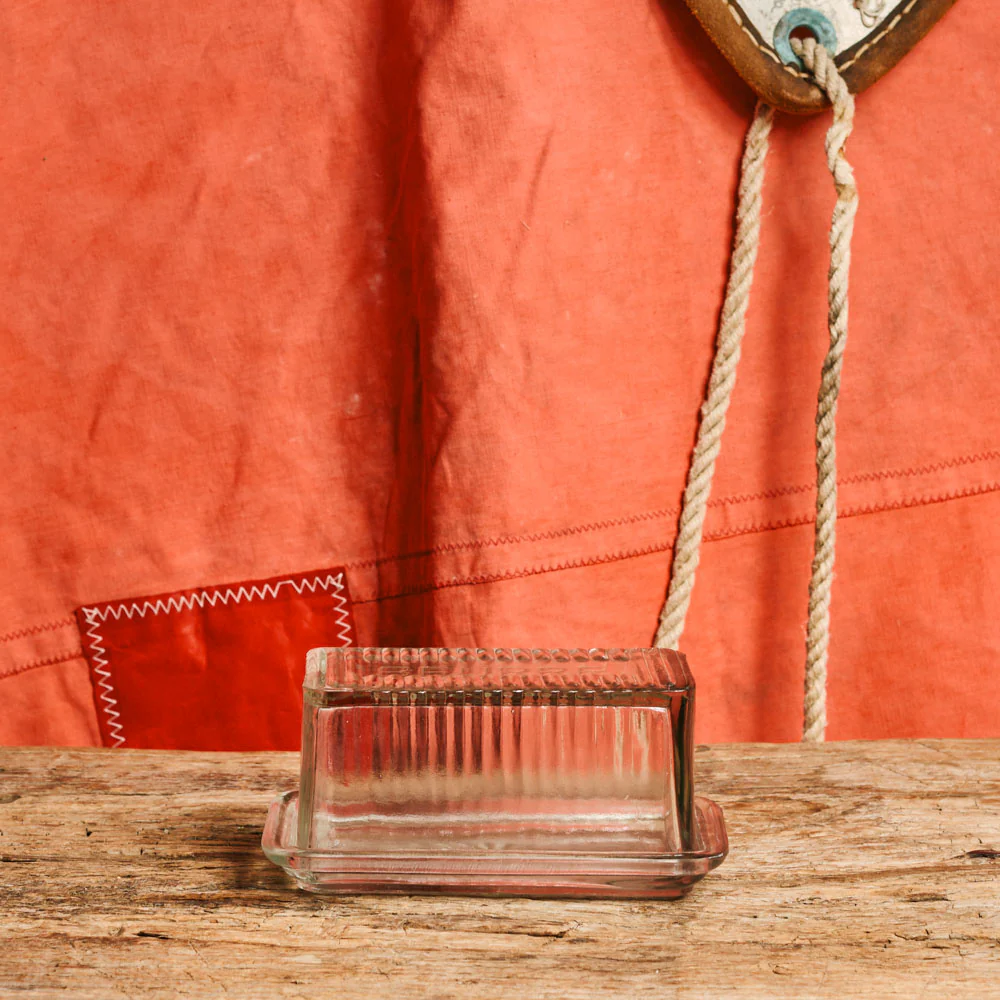 Beurrier en verre moulé - Image 5