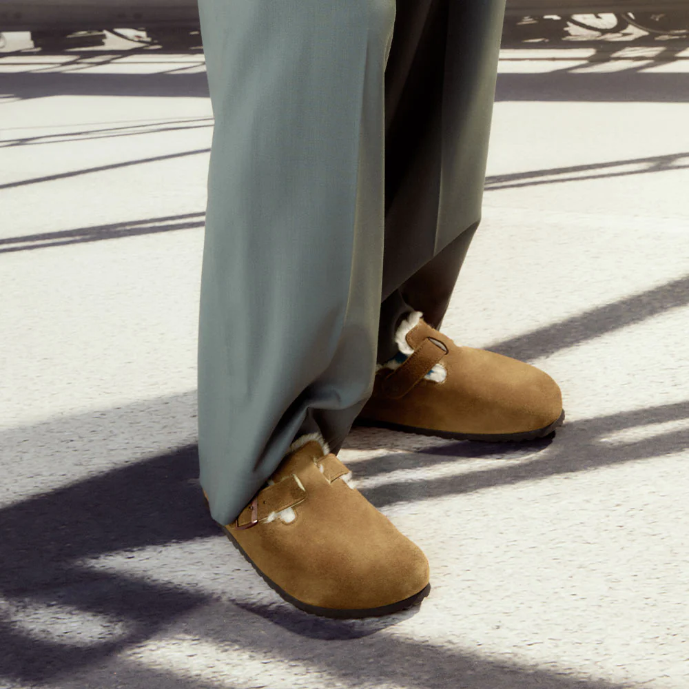 Birkenstock - Sabots Boston en Fourrure - Marron - Image 6