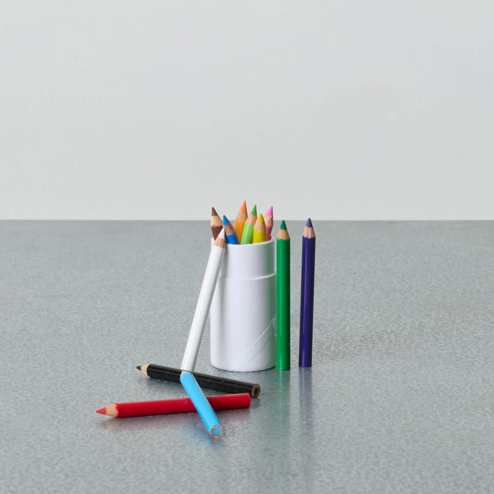 Boite de 12 mini crayons de couleur - Image 2