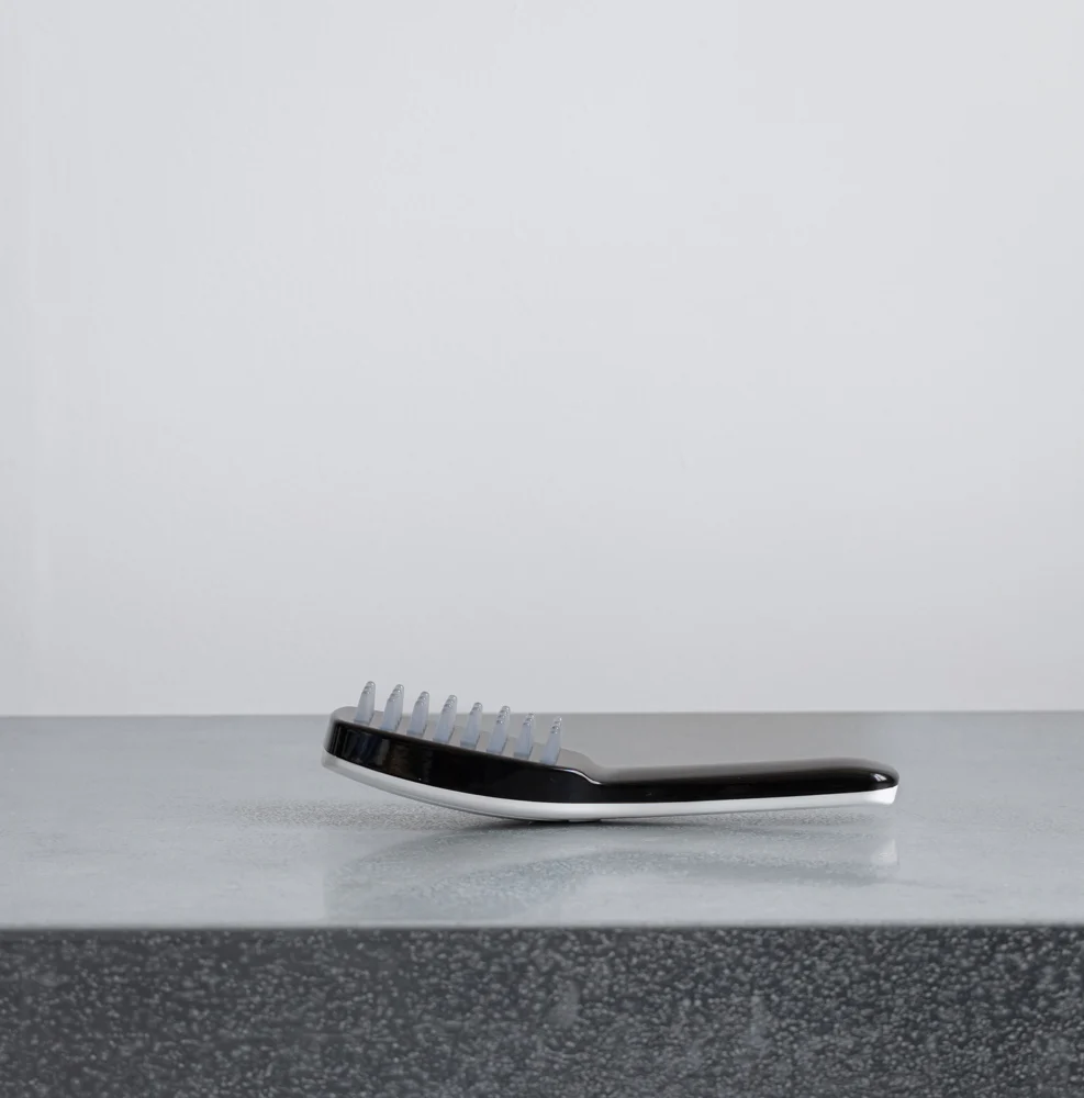 Brosse Ă cheveux Intensive Hair & Scalp LED Light Therapy - Image 4