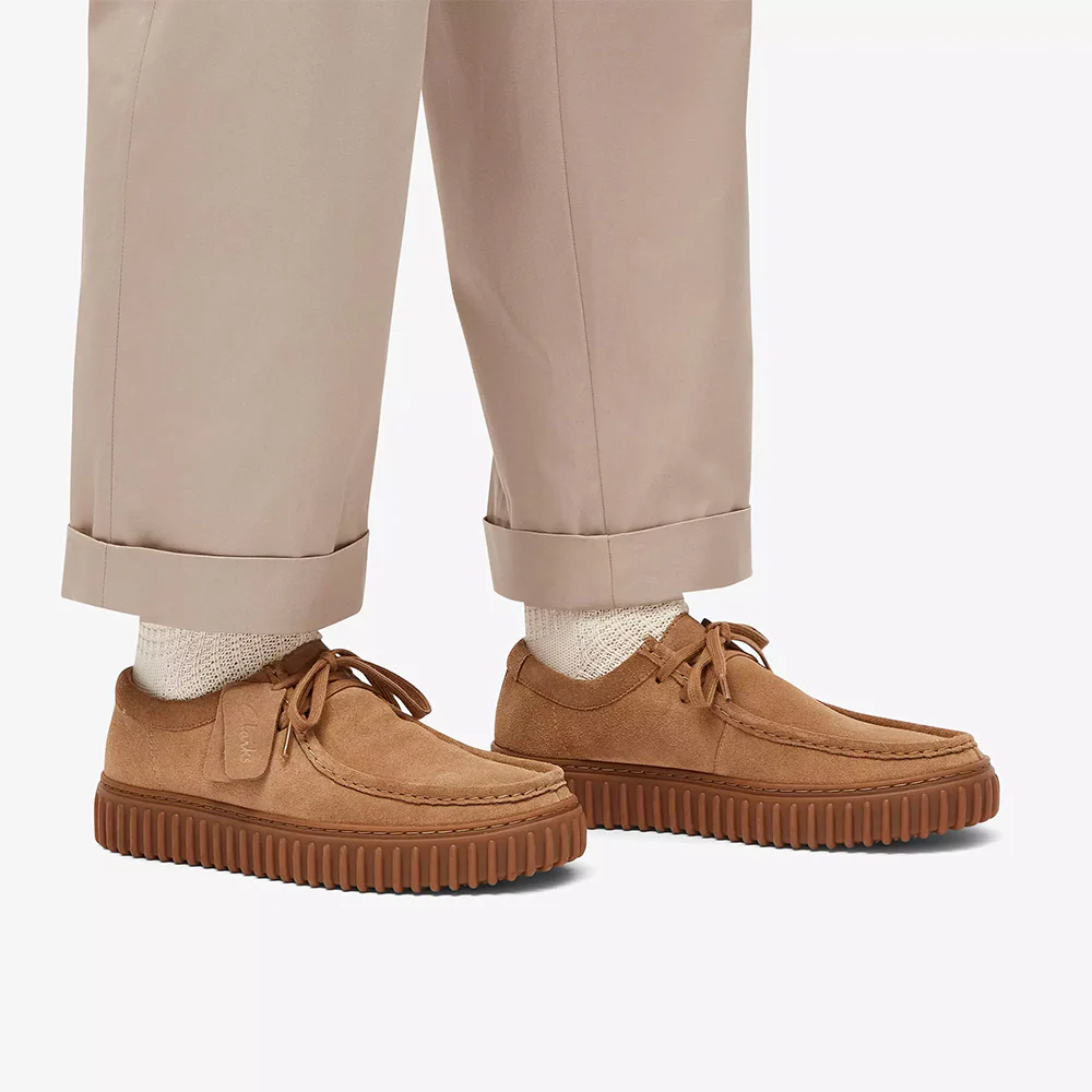 Clarks - Torhill Lo - Sabe Foncé Suede - Image 4