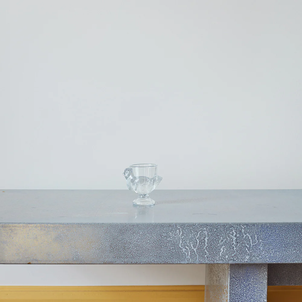 Coquetier poule en verre pressé