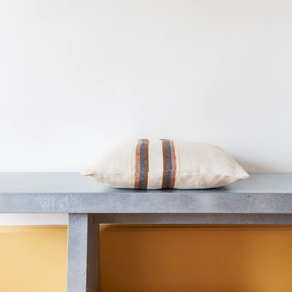 Coussin belge en lin à rayures Harlan - Image 3