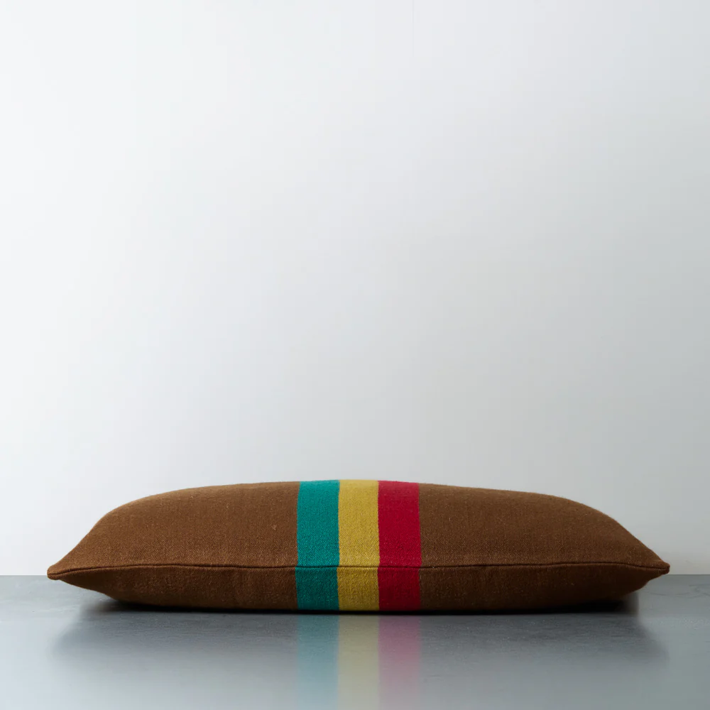 Coussin rectangulaire Manitoba - Rayures - Image 2