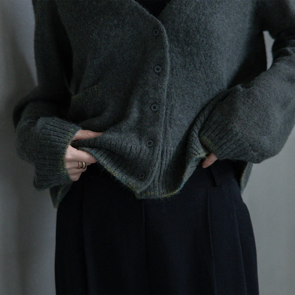 C.T.plage - Pull Col V Cardigan - Kaki - Image 5