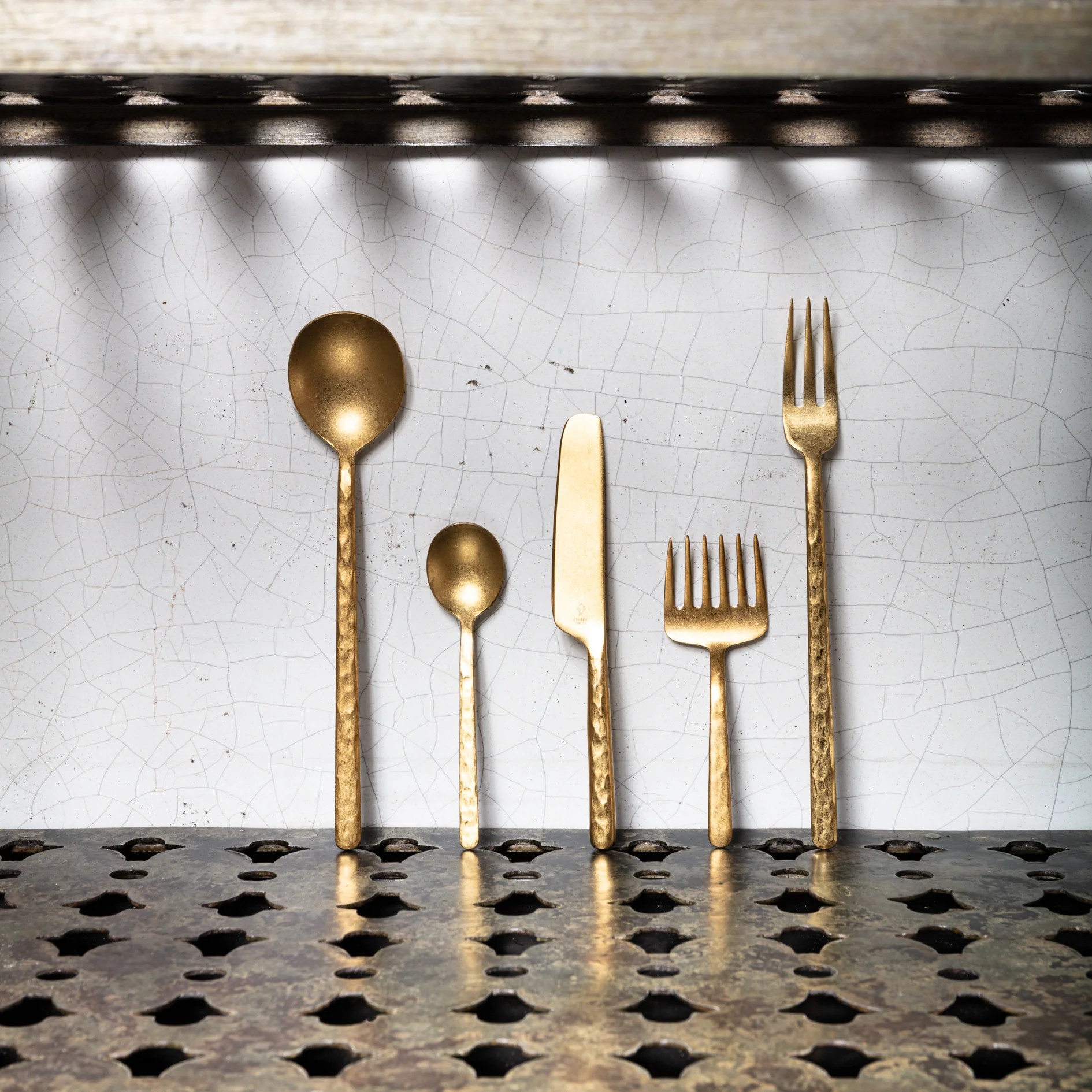 Fourchette de table - Or - Image 3