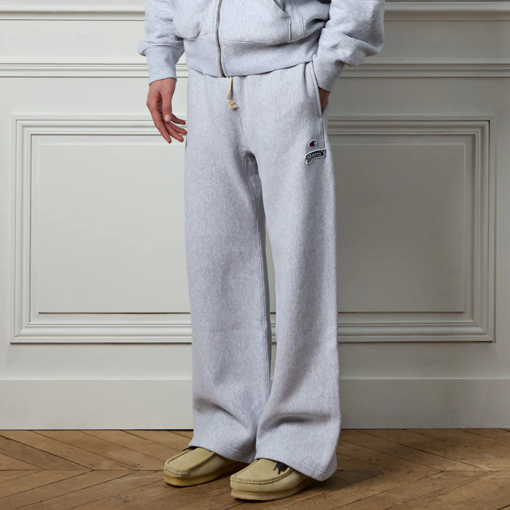 Merci x Champion - Jogging Straight Patch - Gris