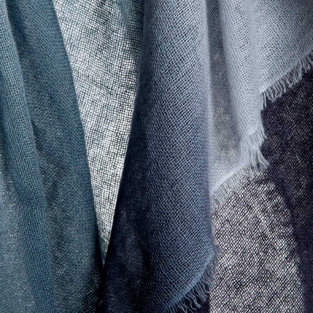 Mirror in the sky - Foulard Soho Baby - Bleu Wind - Image 2