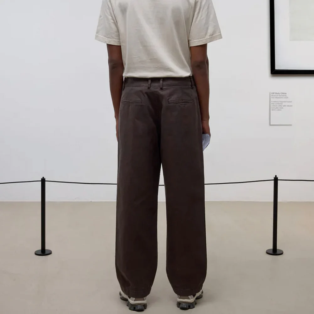 Museum Garments - Pantalon Chino Offduty - Marron - Image 3