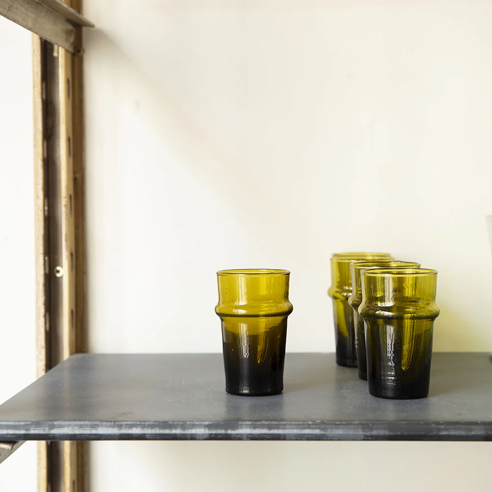 Petit verre marocain en verre soufflé - Vert foncé - Image 3