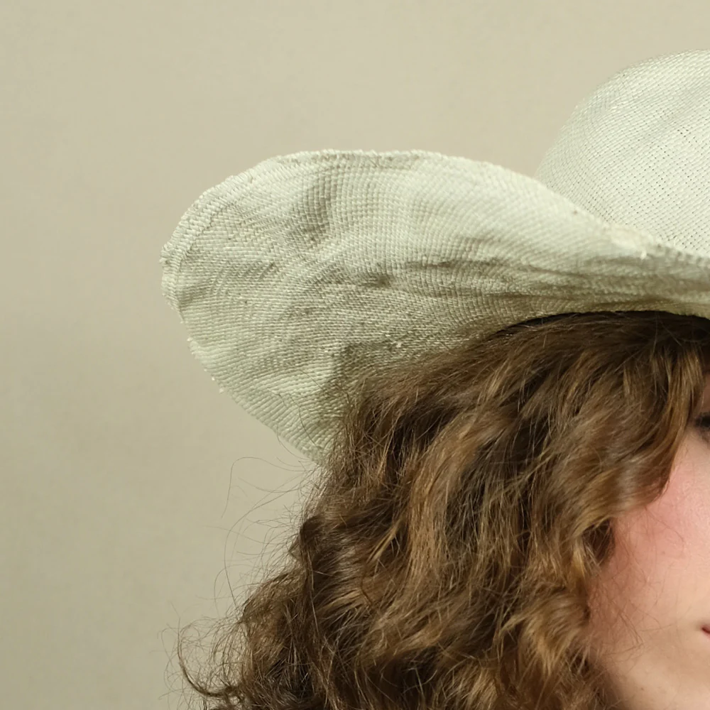 Reinhard Plank - Chapeau Boncia Raw - Blanc - Image 3