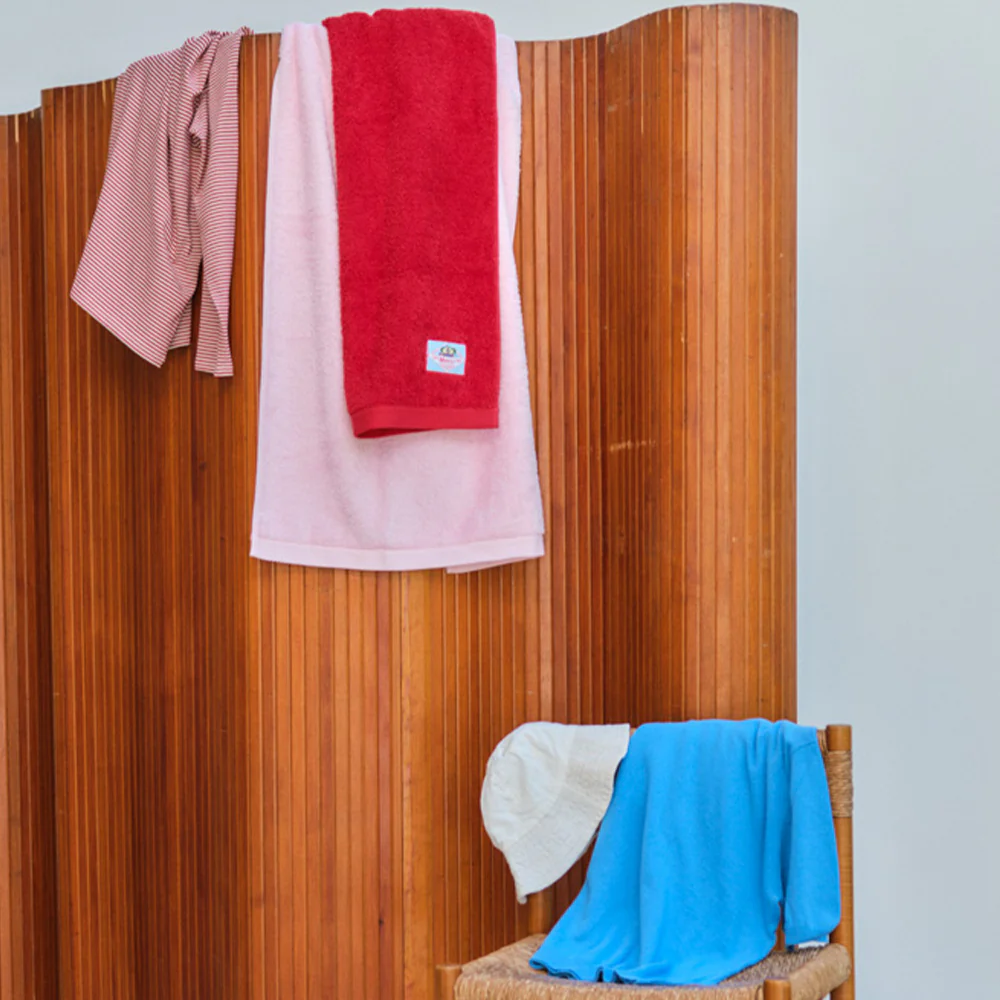 Serviette de bain en éponge - Rouge Soir - Image 2