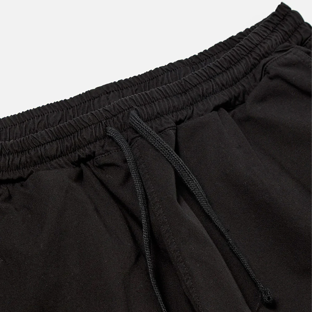 Universal Works - Short Simple Kelly - Noir - Image 4